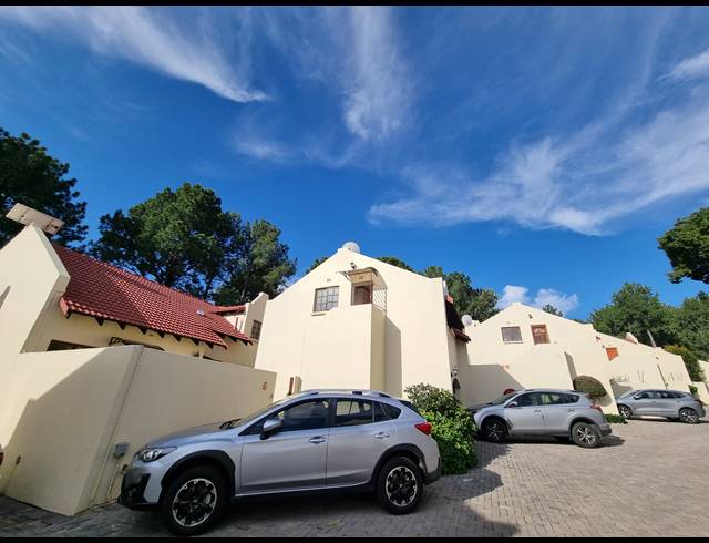 3 BEDROOM CLUSTER RENTED IN BRYANSTON